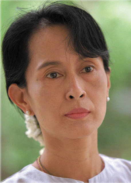 Aung San Suu Kyi Photos Pictures